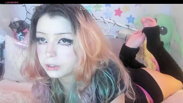 bunnyislewd online show from April 30, 3:02 am