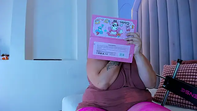 JenaCooper  online show from January 31, 7:45 pm