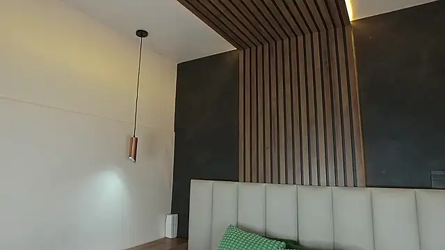 JenaCooper  online show from February 10, 2:43 am