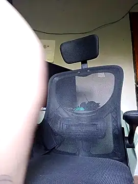 Snapshot of Darkw1tch chatting on November 27, 8:53 pm Darkw1tch online show from November 27, 8:53 pm