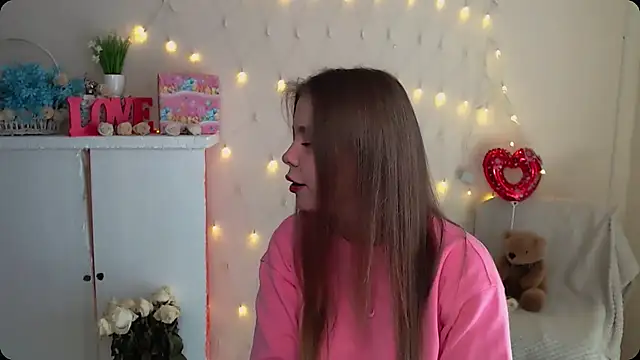 OceanicDawn online show from October 3, 10:06 am