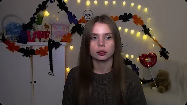 OceanicDawn online show from November 4, 6:39 am