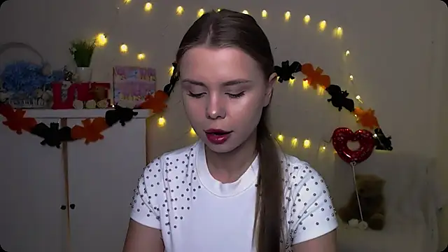 OceanicDawn online show from October 20, 5:20 am