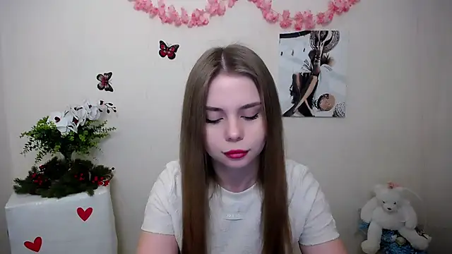 OceanicDawn online show from March 26, 6:11 am