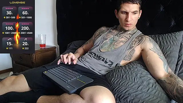 Shane Clay online show from January 18, 6:33 pm