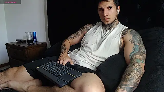 Shane Clay online show from February 5, 7:53 pm