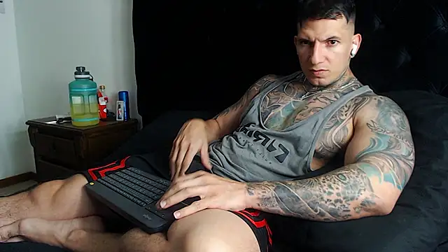 Shane Clay online show from March 1, 7:03 pm