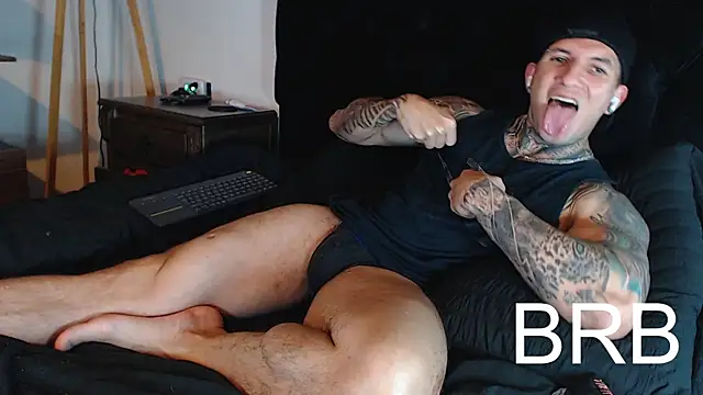 Shane Clay online show from May 9, 3:26 pm