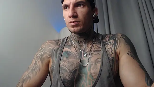 Shane Clay online show from December 18, 11:52 pm