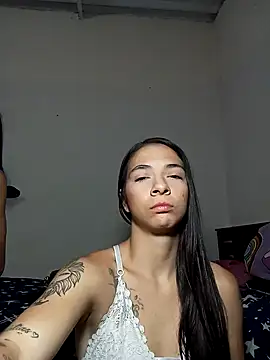 Snapshot of paisita122 chatting on October 17, 3:21 am paisita122 online show from October 17, 3:21 am