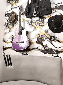 Hiroshi Shen online show from January 17, 1:37 pm