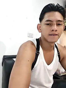 Snapshot of Hiroshi_Shen chatting on September 25, 11:38 am Hiroshi Shen online show from September 25, 11:38 am