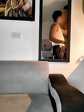 Hiroshi Shen online show from January 9, 11:06 am