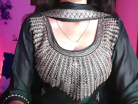 Snapshot of Samikshaa chatting on November 3, 1:58 pm Samikshaa online show from November 3, 1:58 pm