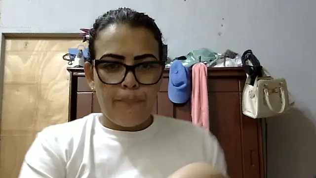 Snapshot of Oceanosexxx chatting on October 15, 9:45 pm Oceanosexxx online show from October 15, 9:45 pm