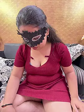 Iampriyaaa15 online show from March 25, 6:13 am