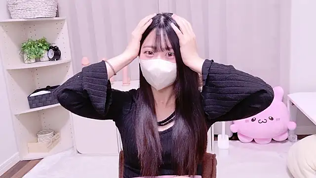 OSUSHI-CHAN online show from November 10, 11:15 am