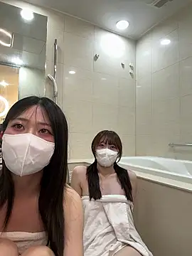 Snapshot of OSUSHI-CHAN chatting on June 10, 3:46 pm OSUSHI-CHAN online show from June 10, 3:46 pm