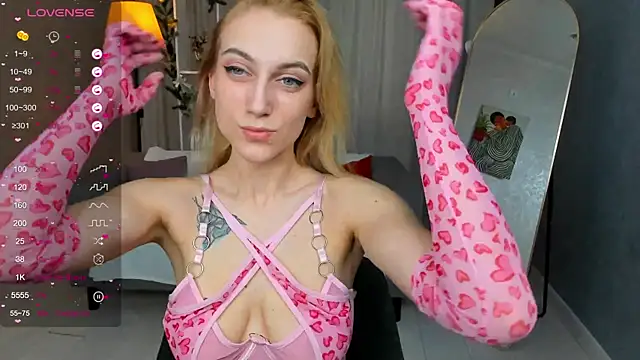 graseflower online show from December 19, 2:48 am