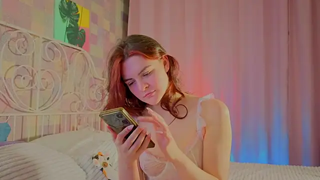 Ian Morgann online show from February 13, 1:05 am