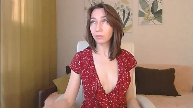 GoodGlamorGirl online show from February 10, 5:03 am