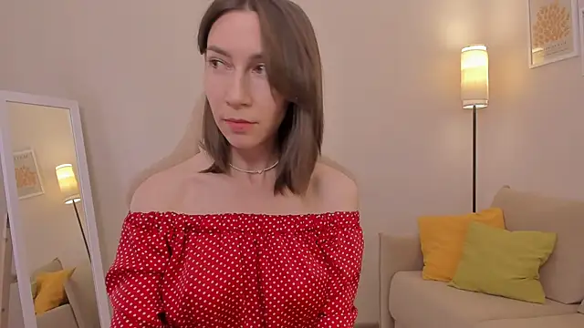 GoodGlamorGirl online show from January 12, 3:46 am