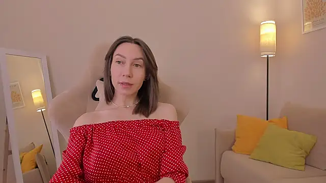 GoodGlamorGirl online show from March 19, 4:12 am