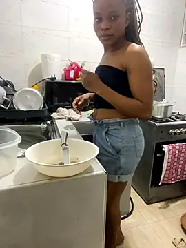 Snapshot of PrettyNina77 chatting on September 13, 9:04 pm PrettyNina77 online show from September 13, 9:04 pm