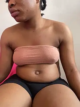 PrettyNina77 online show from February 28, 1:22 pm