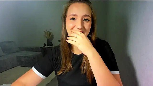 Wise Bunny online show from February 23, 9:26 pm