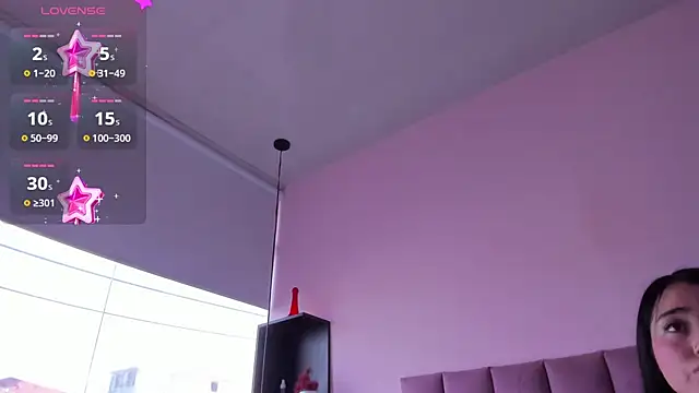 violet myerrs online show from October 27, 12:50 pm