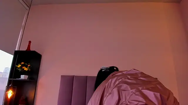 violet myerrs online show from April 15, 1:26 pm