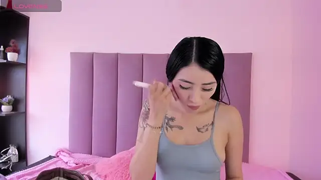 violet myerrs online show from October 7, 1:01 pm