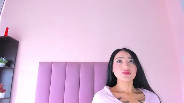 violet myerrs online show from November 17, 1:15 pm