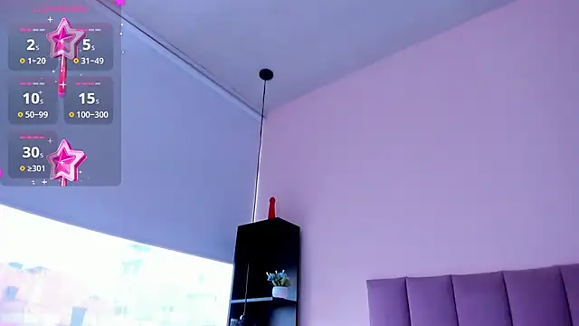 Snapshot of violet_myerrs chatting on January 8, 12:44 pm violet myerrs online show from January 8, 12:44 pm