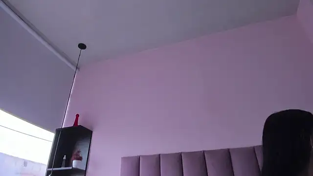 violet myerrs online show from October 25, 12:39 pm