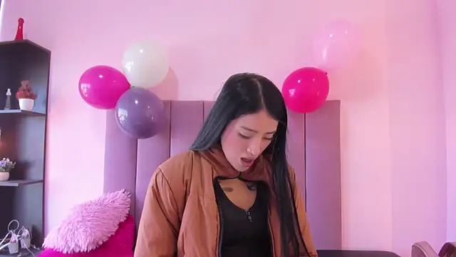 violet myerrs online show from November 7, 12:42 pm