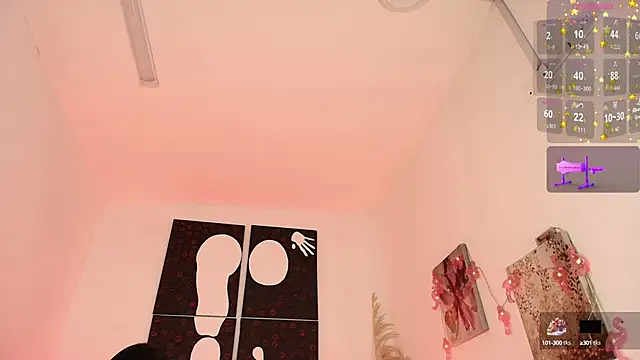 Snapshot of Iamlola_ chatting on September 10, 3:27 am Iamlola online show from September 10, 3:27 am