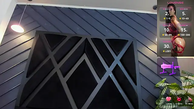 zoe martins  online show from November 4, 5:28 pm