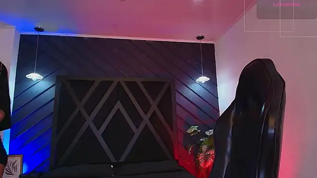 zoe martins  online show from March 19, 5:24 pm