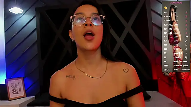 zoe martins  online show from January 15, 5:27 pm