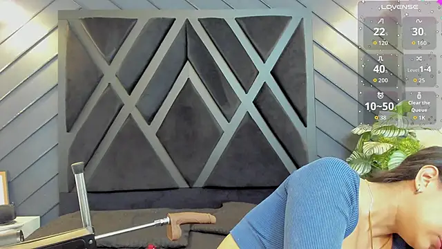 zoe martins  online show from September 13, 5:24 pm