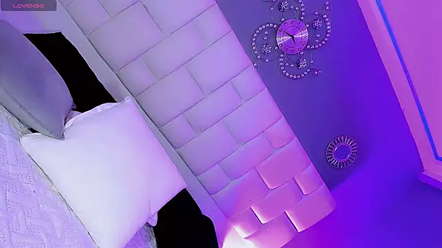 lucy darkangel online show from April 15, 6:30 am