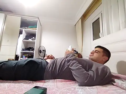 kocasosisli online show from October 5, 5:03 pm