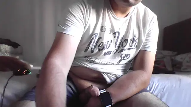Snapshot of kocasosisli chatting on June 15, 2:28 pm kocasosisli online show from June 15, 2:28 pm