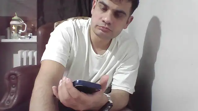 kocasosisli online show from April 4, 9:43 pm