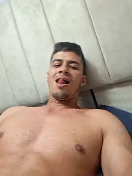 Snapshot of piterrr_hot chatting on November 23, 1:59 am piterrr hot online show from November 23, 1:59 am