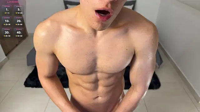 Maxx Lancaster online show from June 13, 3:10 pm