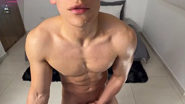 Maxx Lancaster online show from June 25, 3:06 pm