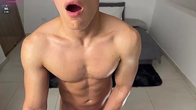 Maxx Lancaster online show from February 4, 3:18 pm